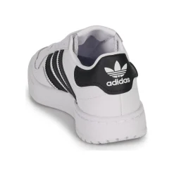 adidas Originals - Novice J