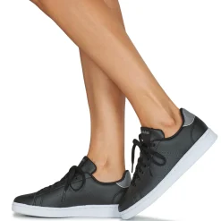 Adidas Sportswear - ADVANTAGE