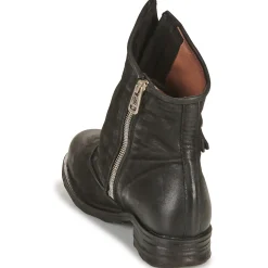 Airstep / A.S.98 - SAINT