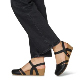 New Art - I LIVE Noir