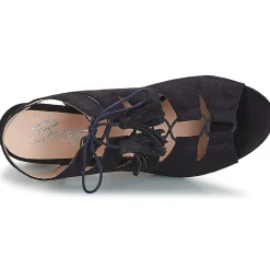 Betty London - EVENE