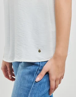 Betty London - EVOUSA Blanc Hot