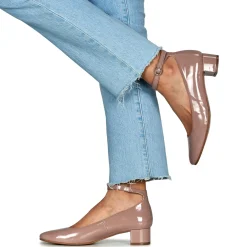 Betty London - HELEN