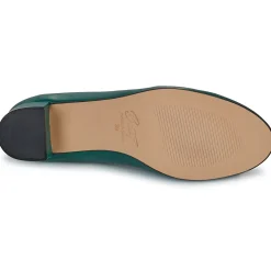 Betty London - Hélène Vert Hot