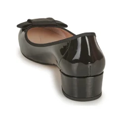 Hot Betty London - Hélène Noir