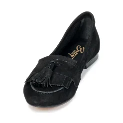 Betty London - JAPUTO