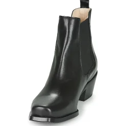 Betty London - MERKATO