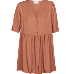 Betty London - MOUDENE