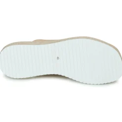 Betty London - NADIA