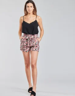 Betty London - OULALA