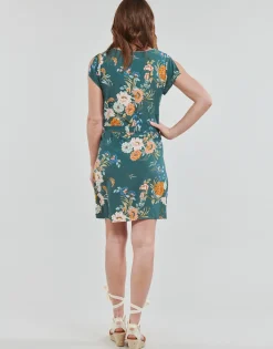 Betty London - OWAKA