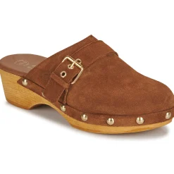 Betty London - PAQUITA