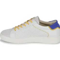 Betty London - SANDRA