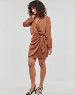 Betty London - SAVYNA