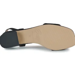 Betty London - SONYA Marine Online