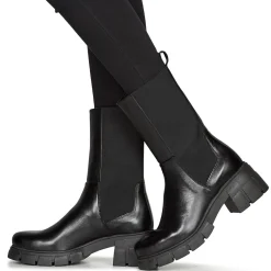 Betty London - SPACY