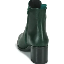 Betty London - TABASCO