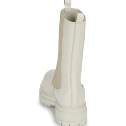 Betty London - VERONIQUE