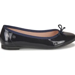 Clearance Betty London - VROLA Marine