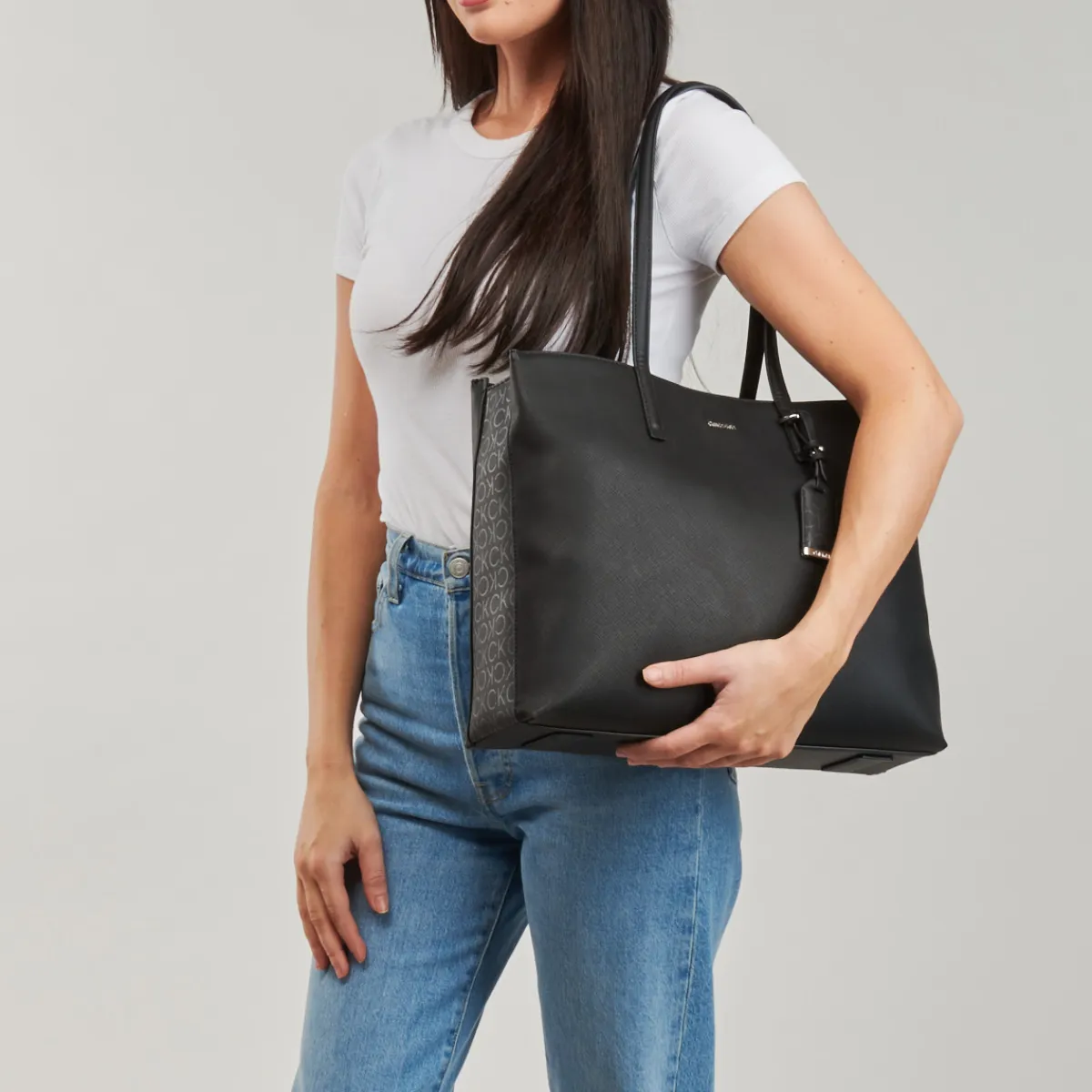 Discount Calvin Klein Jeans - CK MUST MEDIUM SHOPPER_MONO Noir