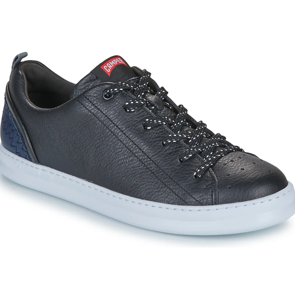 Hot Camper - TWS BleuMarine