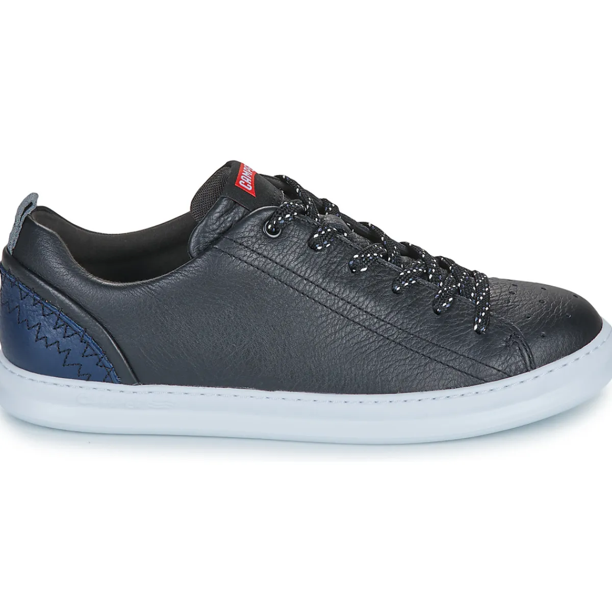 Hot Camper - TWS BleuMarine