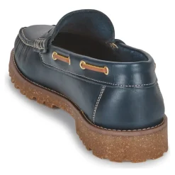 Casual Attitude - BELANA Marine Outlet