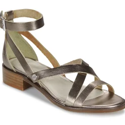 Casual Attitude - COUTIL