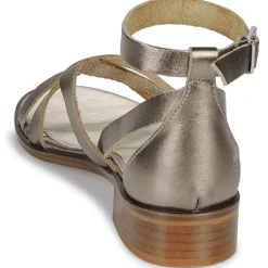 Casual Attitude - COUTIL