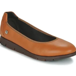 Casual Attitude - HOLMES