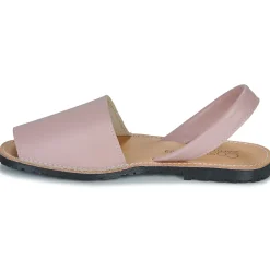 Casual Attitude - NEVADI Rose Online