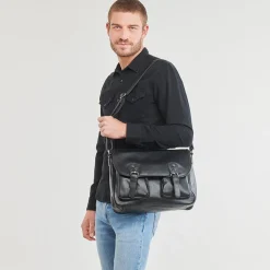 Casual Attitude - NUDILE