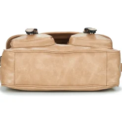 Casual Attitude - RUBY