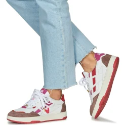 Outlet Caval - PLAYGROUND