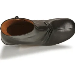 Chie Mihara - MERU Noir Online