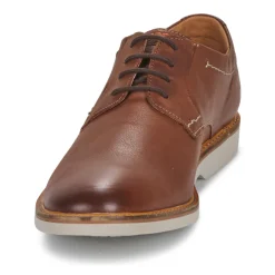 Clarks - ATTICUS LTLACE Marron Sale