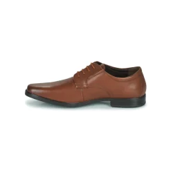 Clarks - HOWARD WALK Marron Best