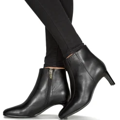 Clarks - SEREN55 TOP