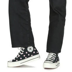 Hot Converse - CHUCK TAYLOR ALL STAR LIFT