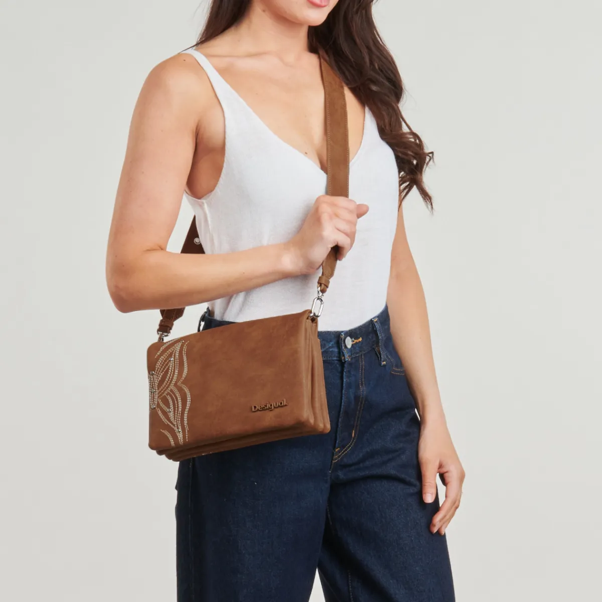 Online Desigual - GOODALL DORTMUND FLAP Marron