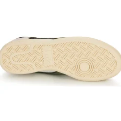 Diadora - MAGIC BASKET LOW SUEDE