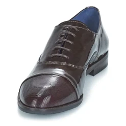 Dorking - RAQUEL MARRON