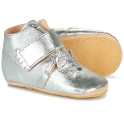 Easy Peasy - KINY CHAT