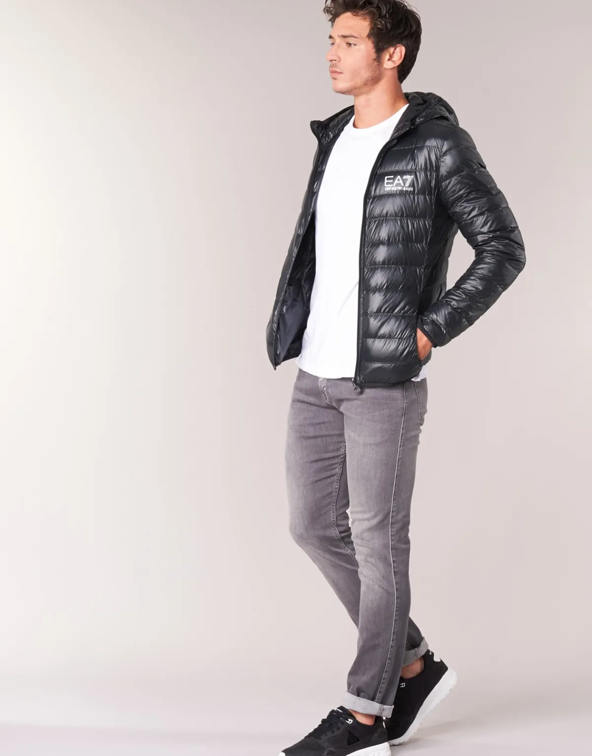 Emporio Armani EA7 - CORE ID 8NPB02 Noir Hot