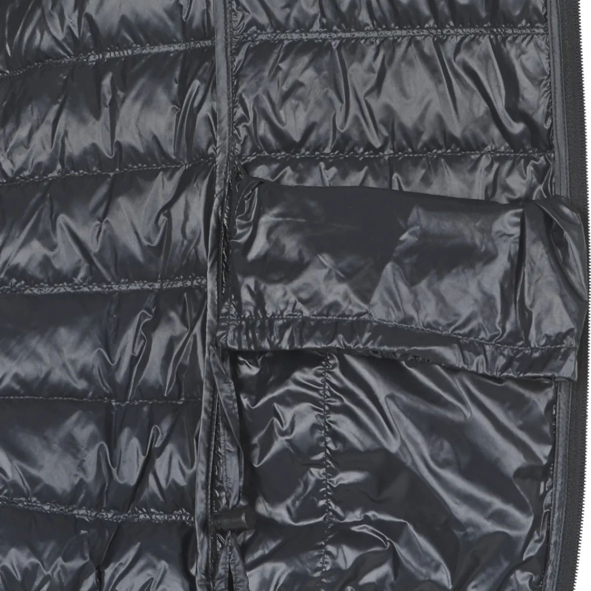 Emporio Armani EA7 - CORE ID 8NPB01