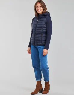 Best Esprit - LEMARA Marine