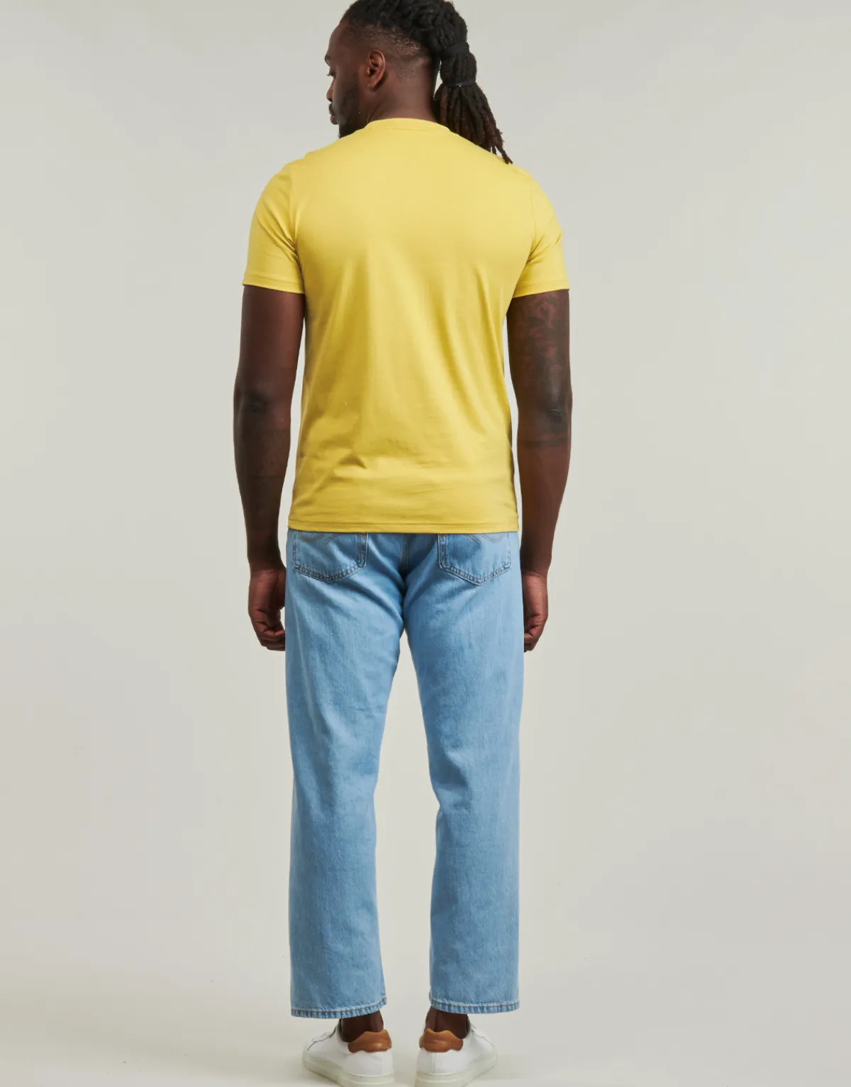 Sale Fred Perry - EMBROIDERED Jaune