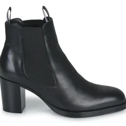 Hot Freelance - MONA Noir