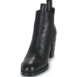 Hot Freelance - MONA Noir