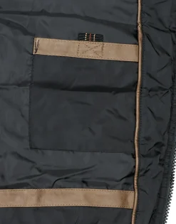 Geographical Norway - ABRAMOVITCH